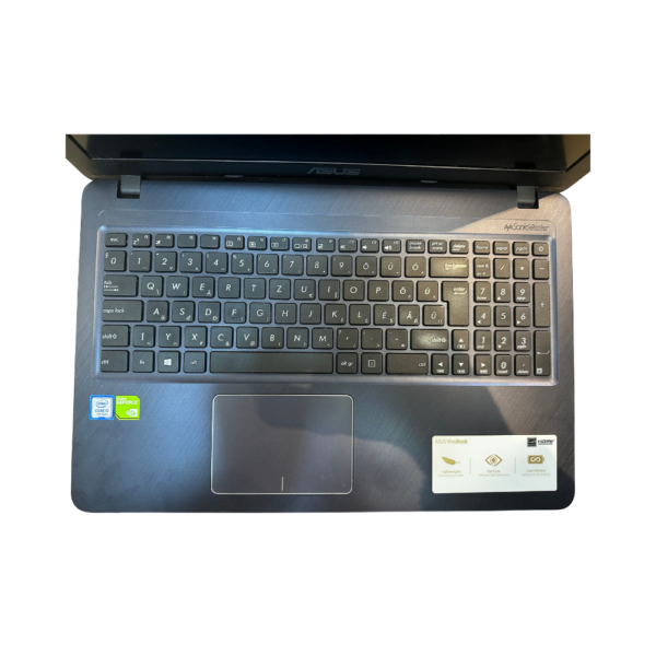 2 Asus VivoBook - 15.6" - Intel i3-7020U - 2GB V.k.